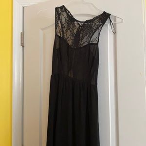 Gorgeous Zara dress with black lace